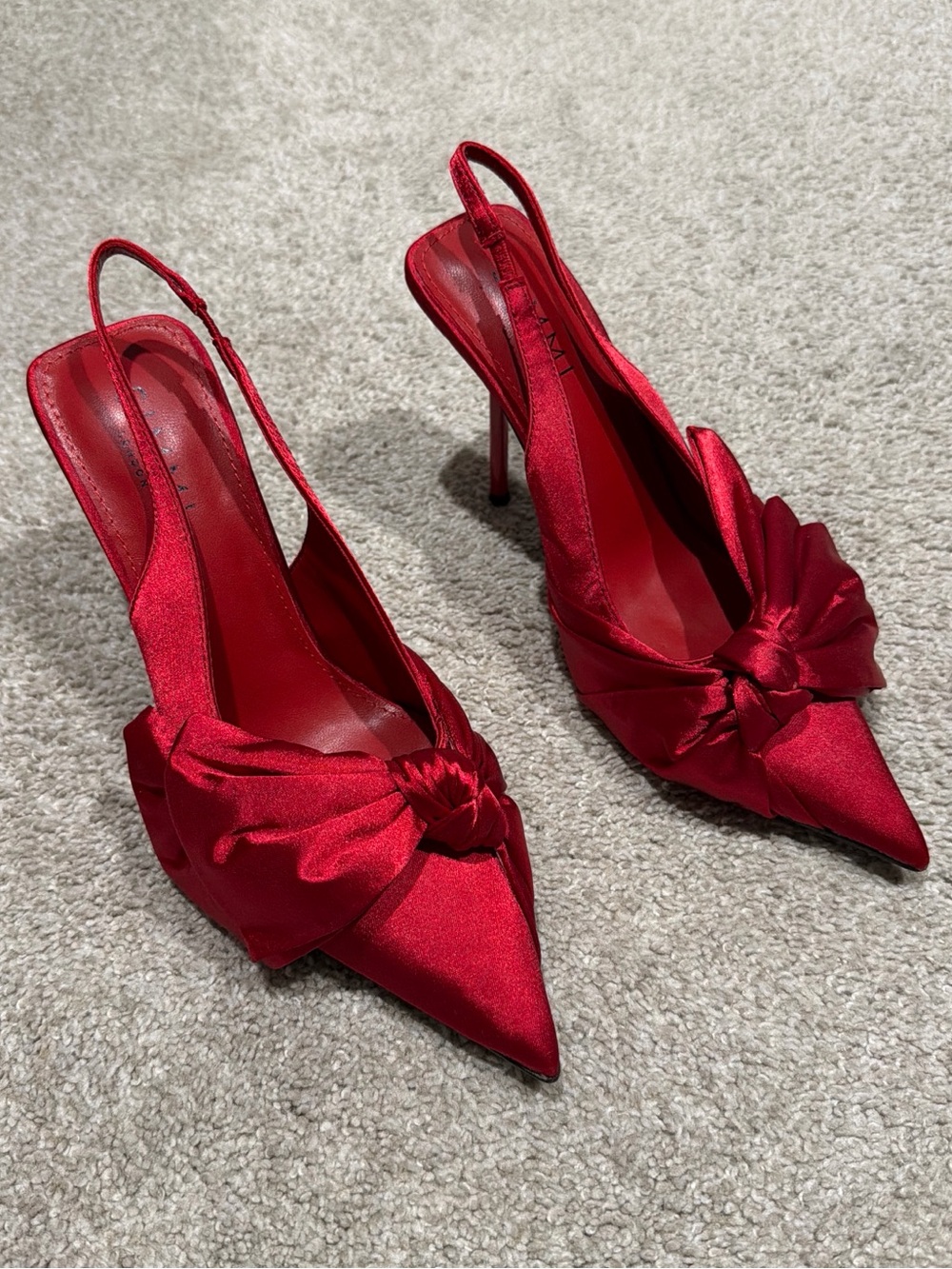 Elegant Red Satin Bow Slingback Stiletto Heels - Picture 5 of 7